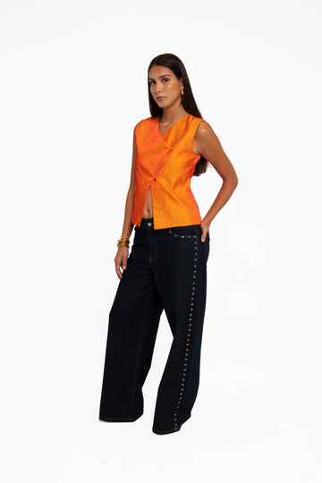 STUDDED DARK DENIM JEANS