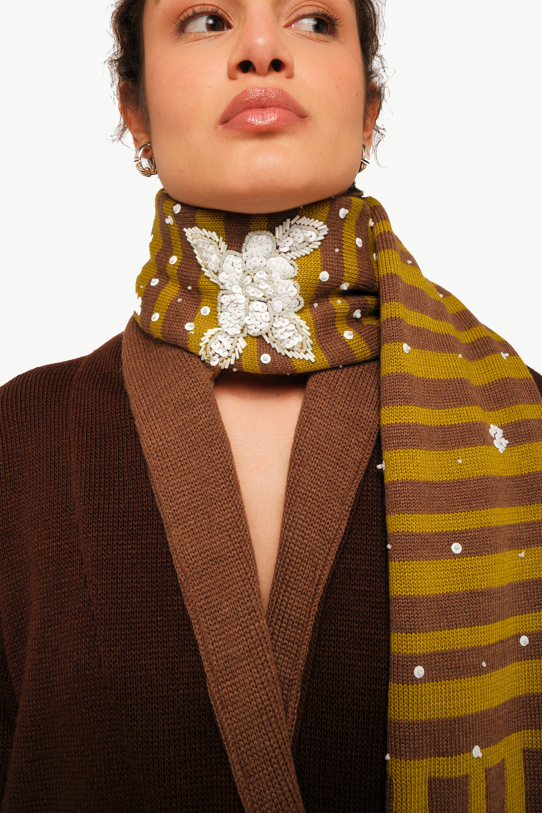 GARDENIA JACQUARD KNIT BEADED SCARF