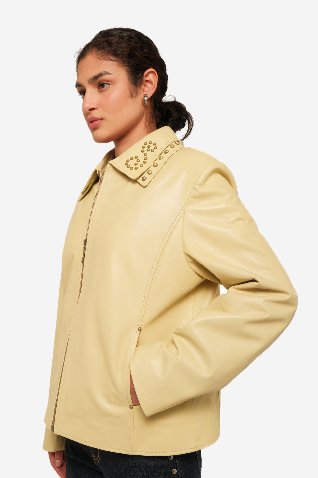 BUTTER YELLOW DOUBLE-LAPEL STUDDED LEATHER JACKET